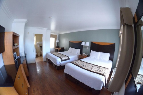 Motel Atardecer image 38