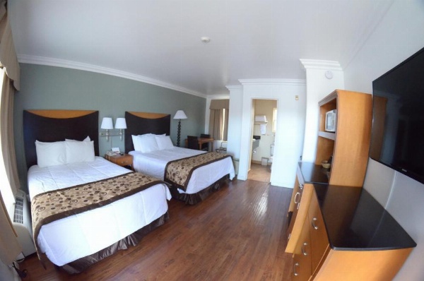 Motel Atardecer image 40