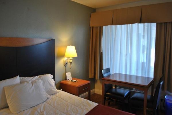 Motel Atardecer image 60