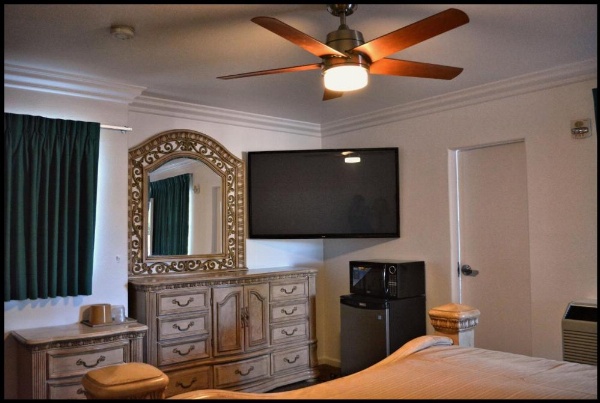 Motel Atardecer image 82