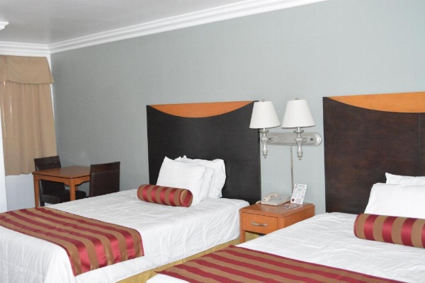 Motel Atardecer image 84